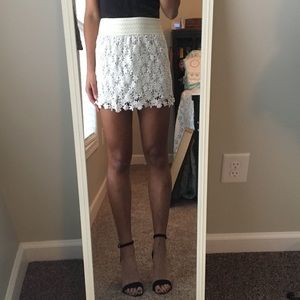 Lace skirt